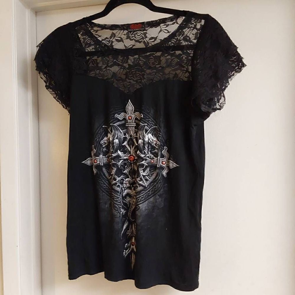 NWOT~Spiral Black Lace Cross Design Short S!eeve Top Sz Large